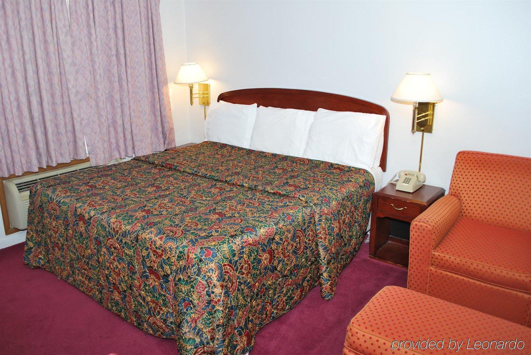 Majestic Inn&Suites Klamath Falls Pokój zdjęcie